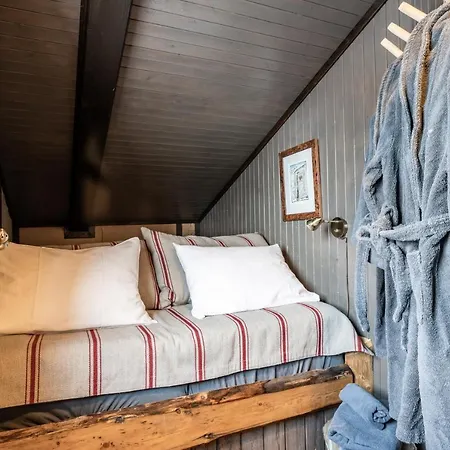 Basecamp 4*