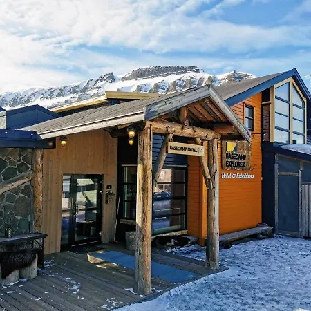 Hotel Basecamp 4*