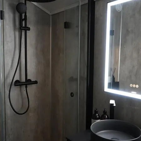 Hotel Basecamp 4*