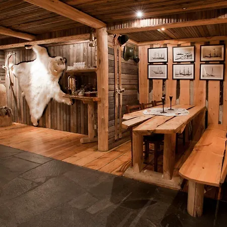 Basecamp Longyearbyen