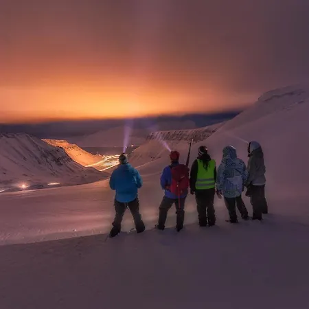 Отель Basecamp 4*