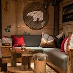 Hotel Basecamp 4*