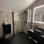 Basecamp Hotel