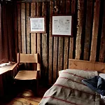 Hotel Basecamp 4*