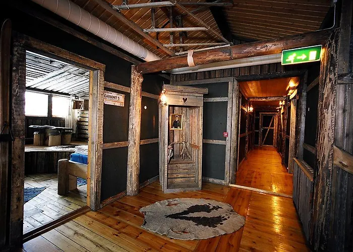 Basecamp Hotell Longyearbyen